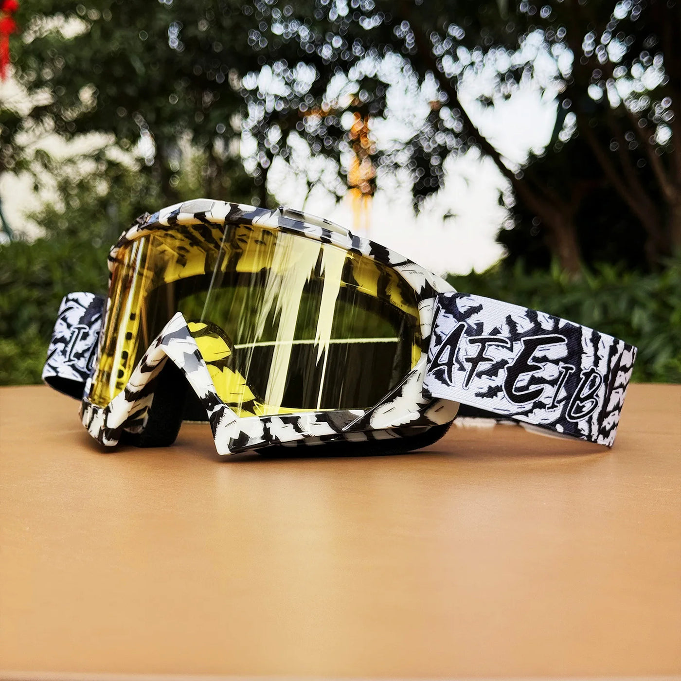 New Men's Off-Road Motorcycle Goggles, HD Lenses, Riding Glasses, Women's Motorcycle Sunglasses, Off-Road Motorcycle Accessories