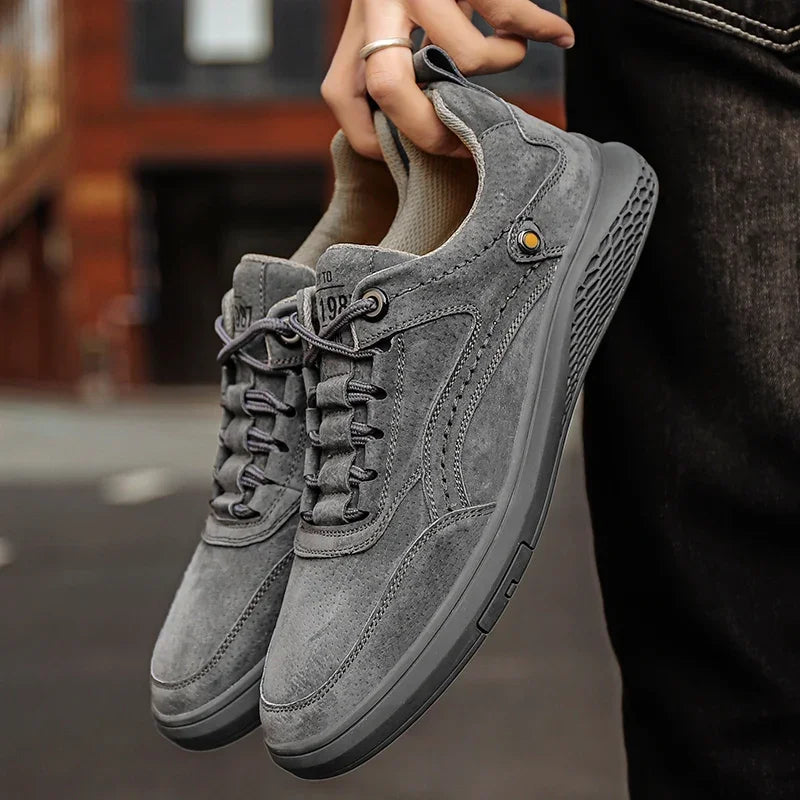 Men Shoes fashion Genuine Leather Casual Shoes Breathable Autumn lace up comfortable Loafers Outdoor Oxfords Men Sneakers shoes